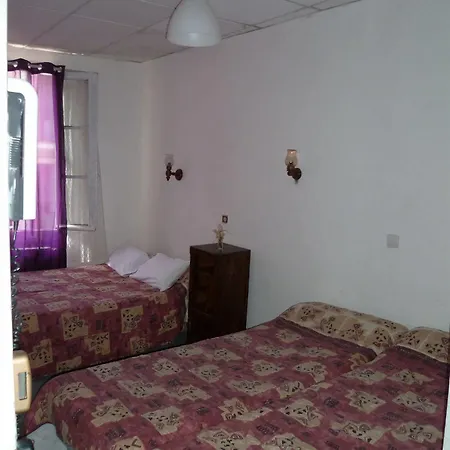 Hotel Marial 2*